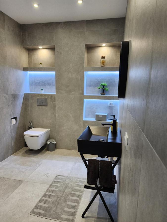 Durres City Apartment, City Center & Close To The Beach Exterior foto